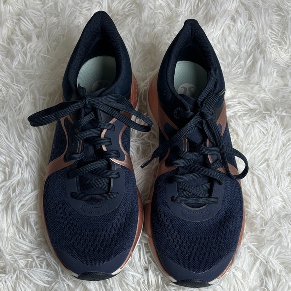 Lululemon Chargefeel Low Womens Workout Shoe - Picture 2 of 8